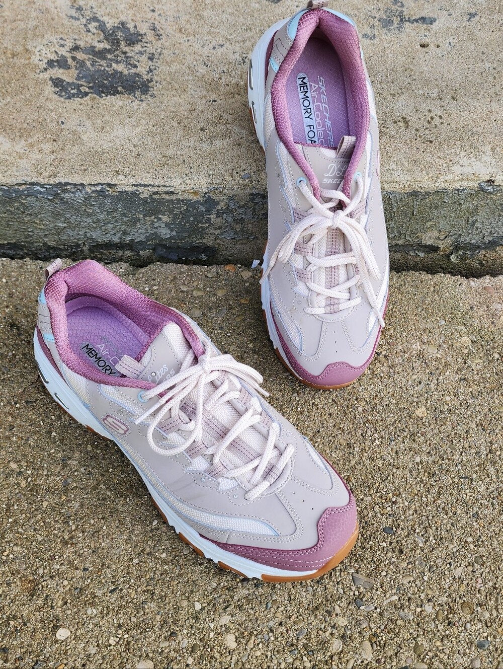 Skechers Ladies D'Lite Sneakers